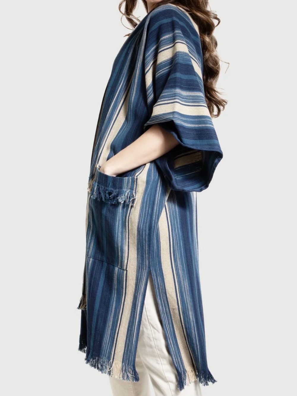 NWOT SAACHI Blue and Cream Striped Open-Front Kimono Boho